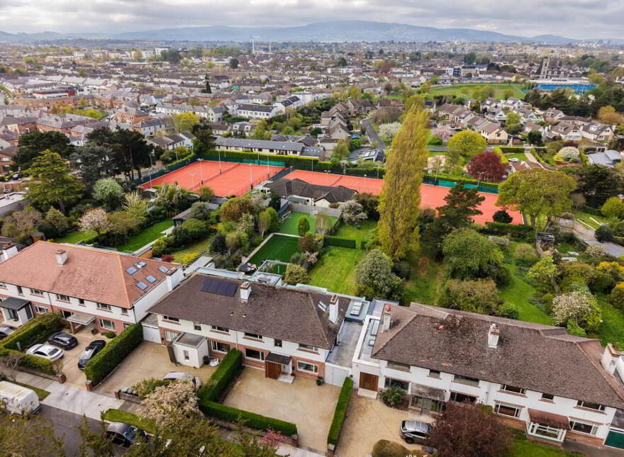 6 Saint John`s Park, Monkstown, A96YX09