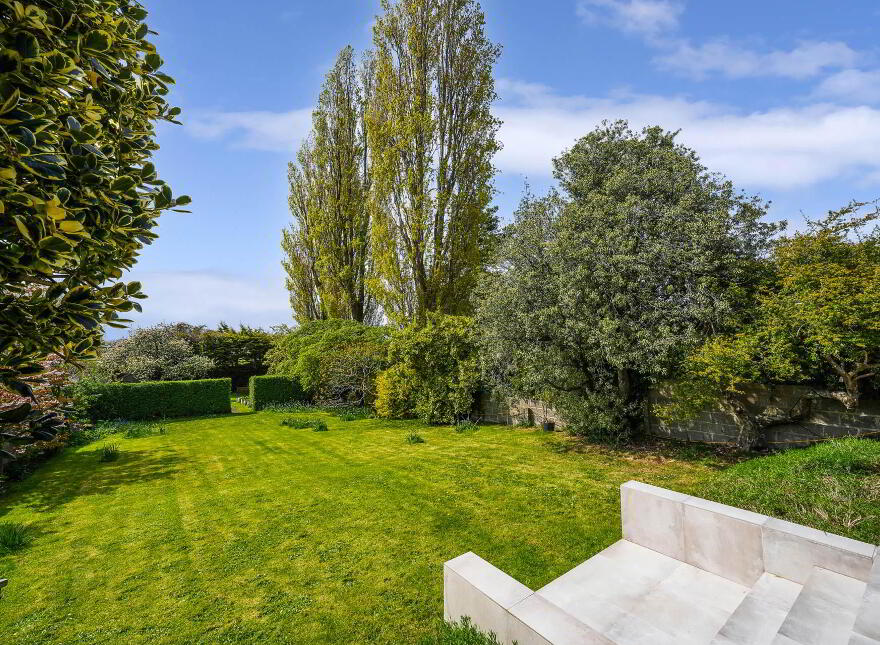 6 Saint John`s Park, Monkstown, A96YX09