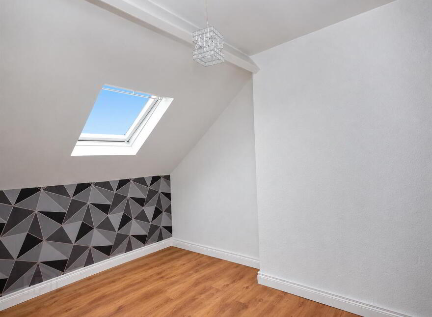 38 Shaftesbury Avenue, Ormeau Road, Belfast, BT7 2ES