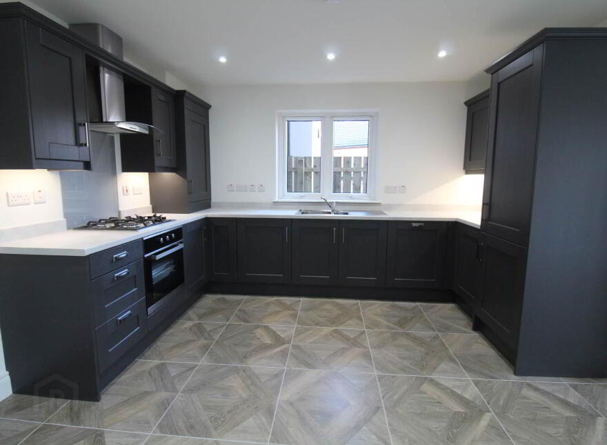 16 Oak Meadow Green, Newtownards, BT23 7JH