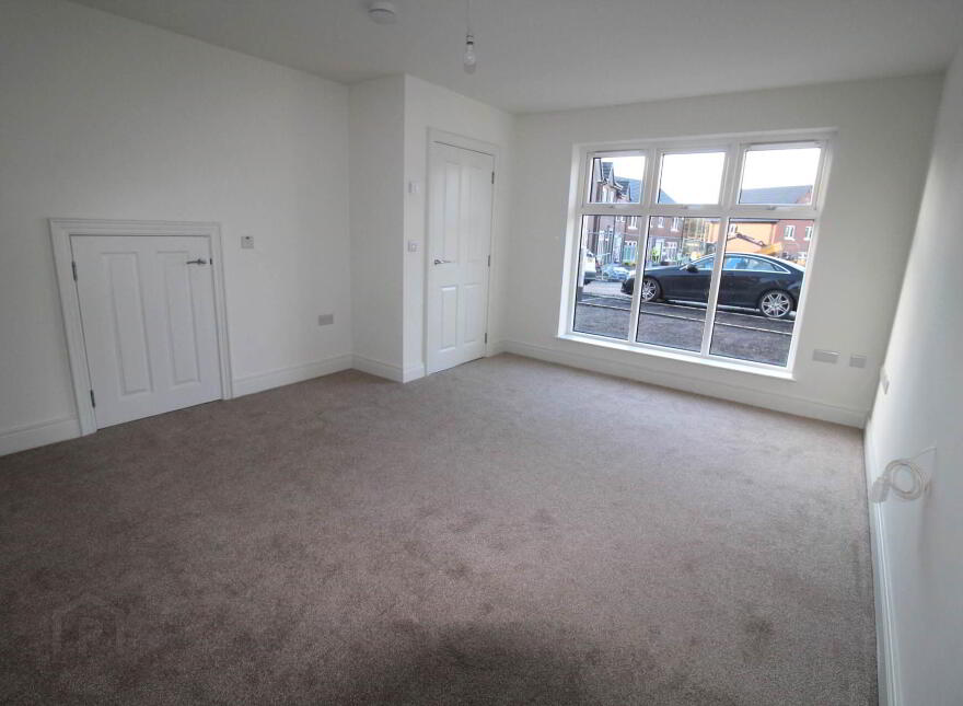 16 Oak Meadow Green, Newtownards, BT23 7JH