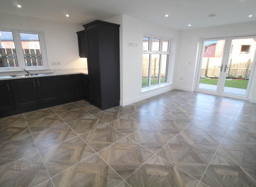 16 Oak Meadow Green, Newtownards, BT23 7JH