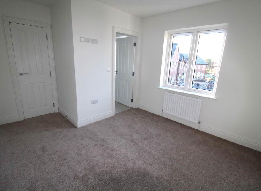 16 Oak Meadow Green, Newtownards, BT23 7JH