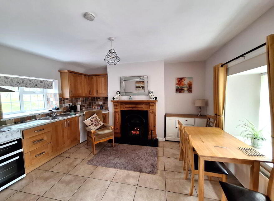 148 Knocknacarry Road, Cushendun, Ballymena, BT44 0NU