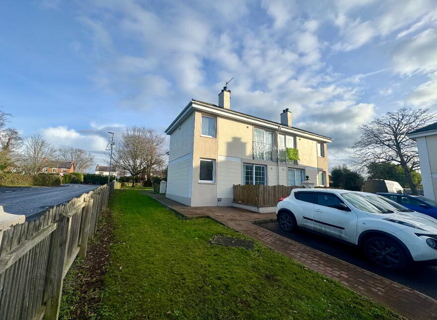 12A Lesley Heights, Greenisland, Carrickfergus, BT38 8TB