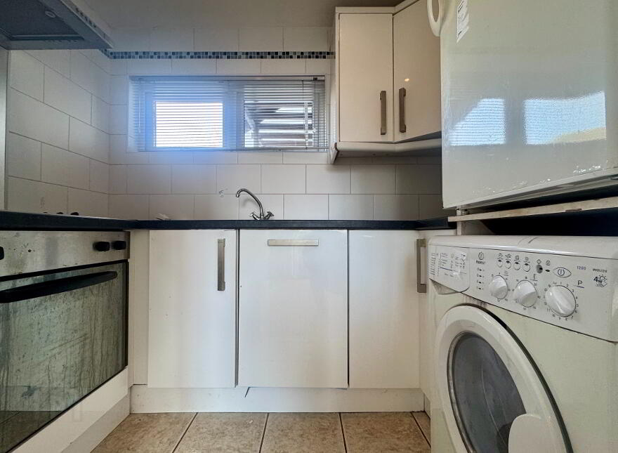 12A Lesley Heights, Greenisland, Carrickfergus, BT38 8TB