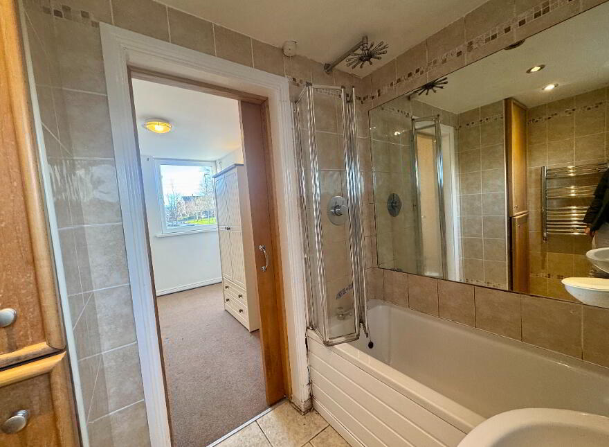 12A Lesley Heights, Greenisland, Carrickfergus, BT38 8TB