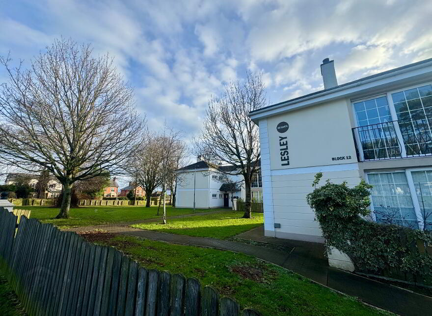 12A Lesley Heights, Greenisland, Carrickfergus, BT38 8TB