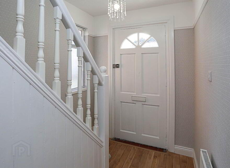 60 Loopland Drive, Belfast, BT6 9DX