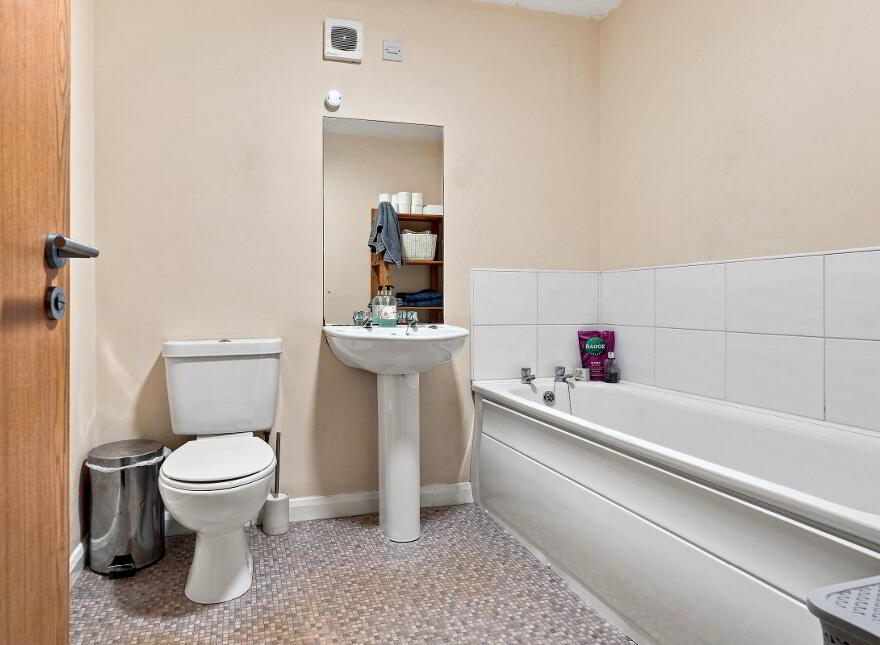 Flat 21 Loy Court, 265 Old Belfast Road, Bangor, BT19 1LU
