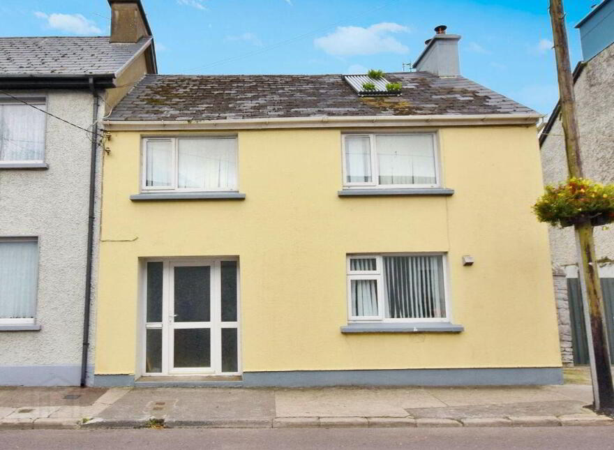 Main Street, Ballylongford, V31YX08