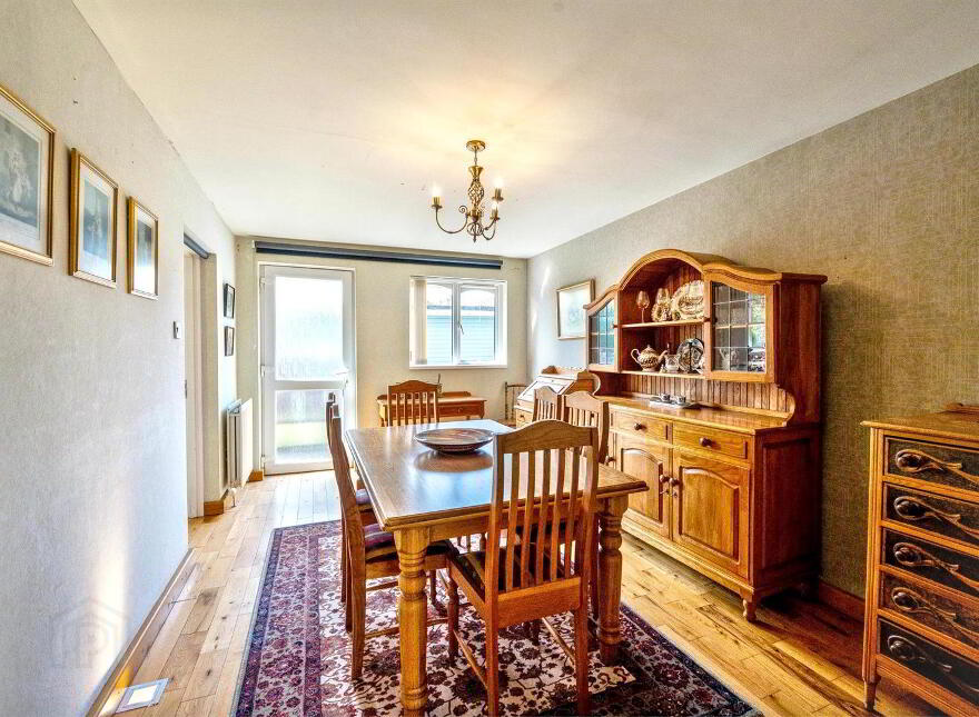 102 Kinedale Park, Ballynahinch, BT24 8YS