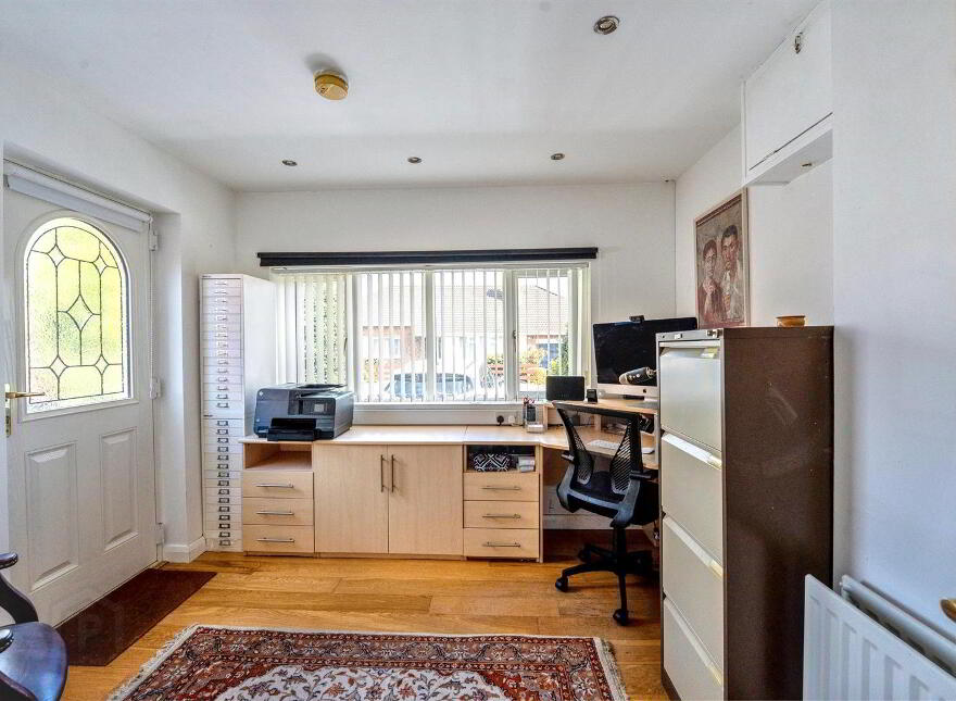 102 Kinedale Park, Ballynahinch, BT24 8YS
