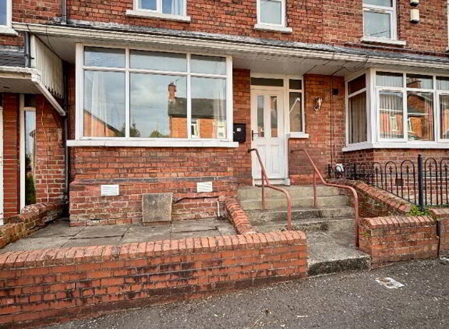 85 Sandhurst Drive, Belfast, BT9 5AZ