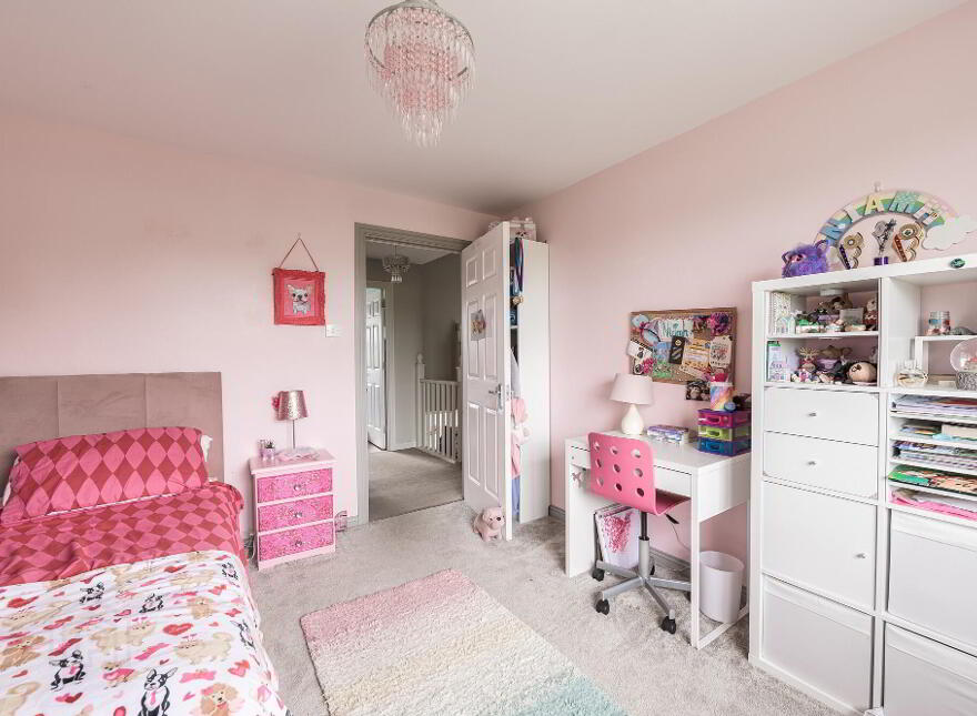 53 Earlsfort, Moira, BT67 0LY