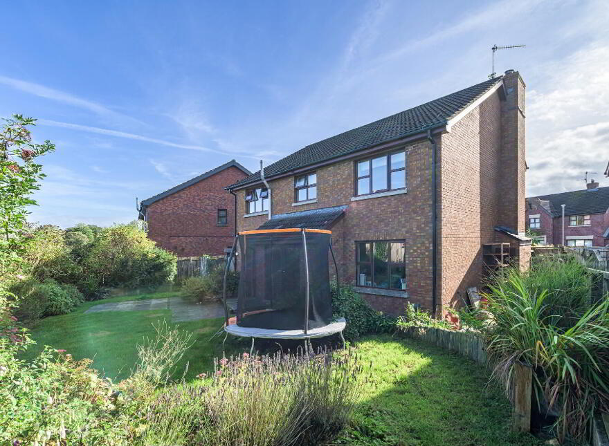53 Earlsfort, Moira, BT67 0LY