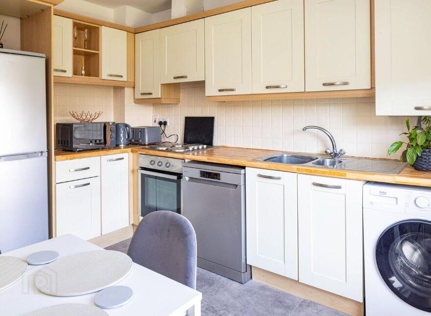 98 Cedar Square, Ridgewood, Swords, K67R638