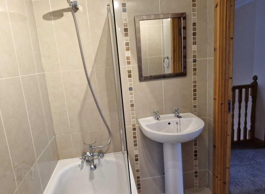 1 Peters Street, Warrenpoint, Newry, BT34 3HR