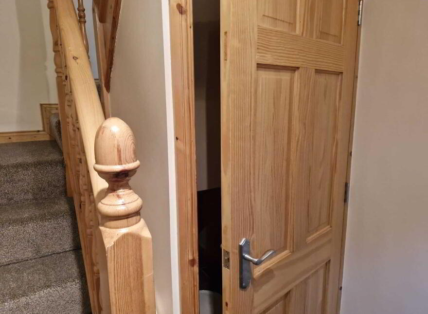 1 Peters Street, Warrenpoint, Newry, BT34 3HR