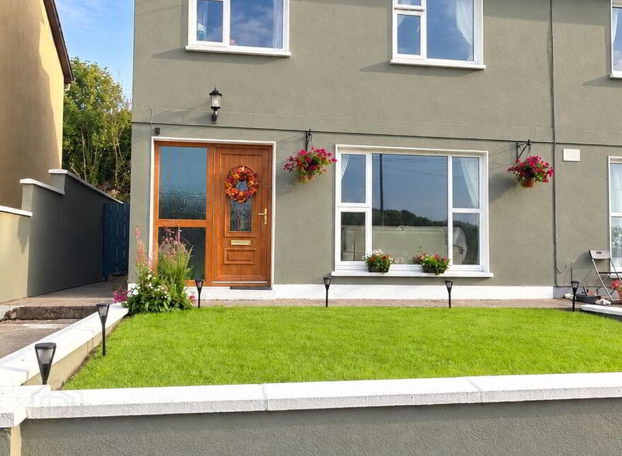 3 Sandymount, Newport, F28AX24