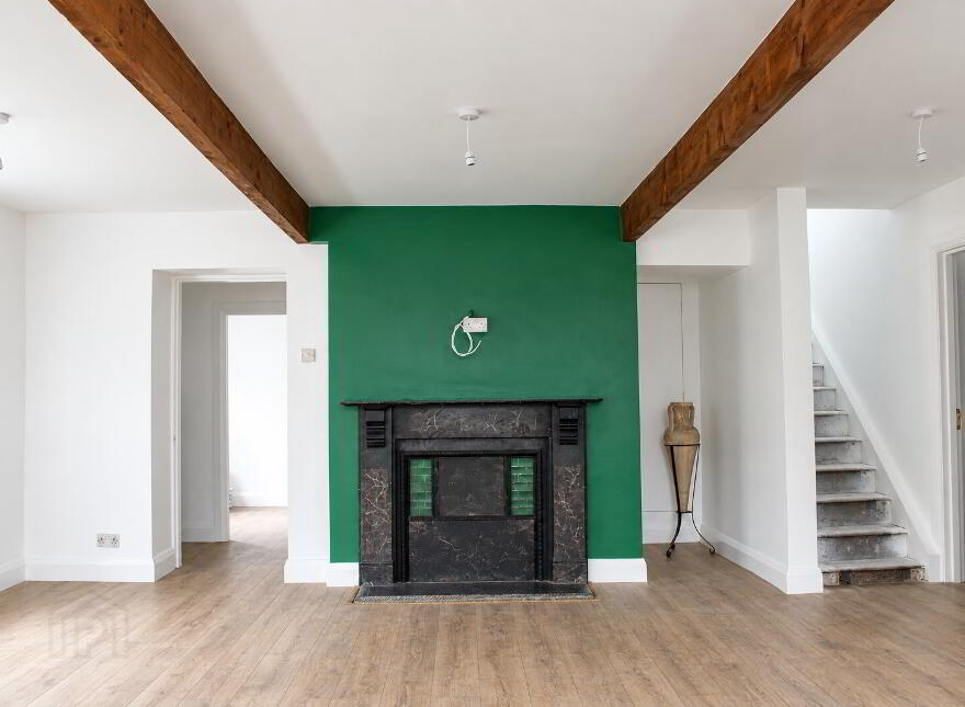 136 Portadown Road, Armagh, BT61 9HL