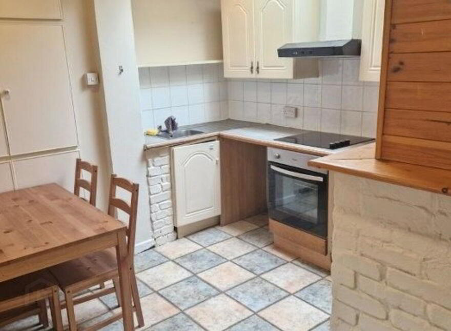 Carna, 2 Staplestown Road, Carlow Town, R93E9X0