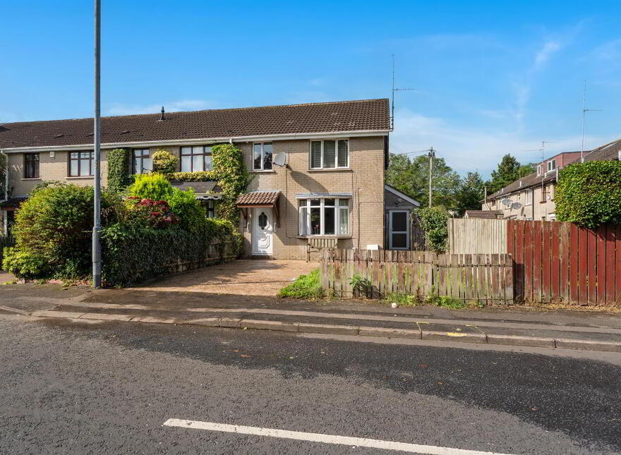 1 Gardenmore Road, Twinbrook, Belfast, BT17 0BH