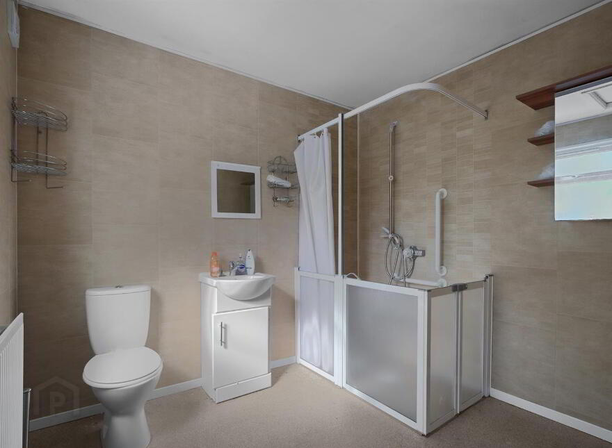 1 Gardenmore Road, Twinbrook, Belfast, BT17 0BH