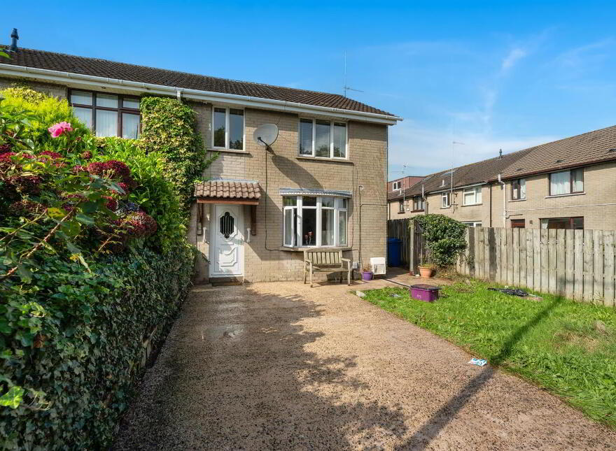 1 Gardenmore Road, Twinbrook, Belfast, BT17 0BH