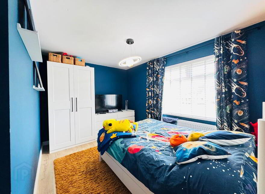 82 Carmeen Drive, Rathcoole, Newtownabbey, BT37 9DL