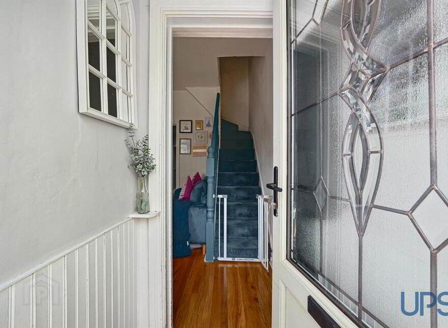 7 Upton Cottages, Glen Road, Belfast, BT11 8AH