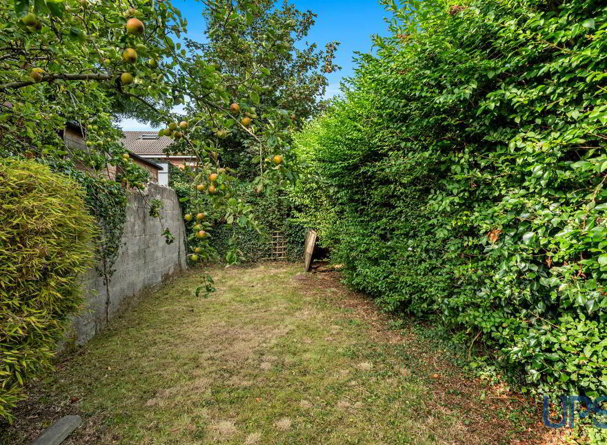 7 Upton Cottages, Glen Road, Belfast, BT11 8AH