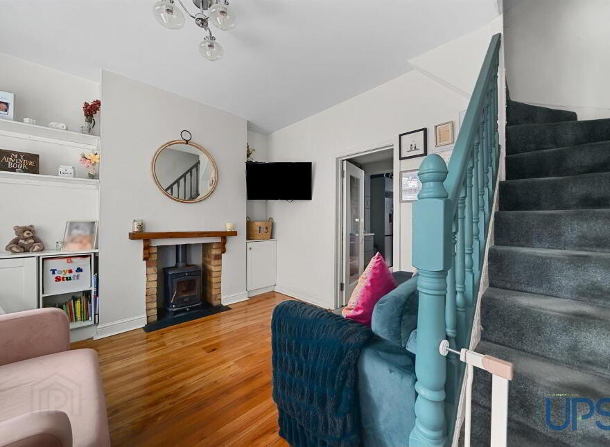 7 Upton Cottages, Glen Road, Belfast, BT11 8AH