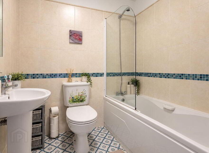 Apartment 105 Block A The Park, Clon Brugh, Stepaside, Stepaside, D18DX02