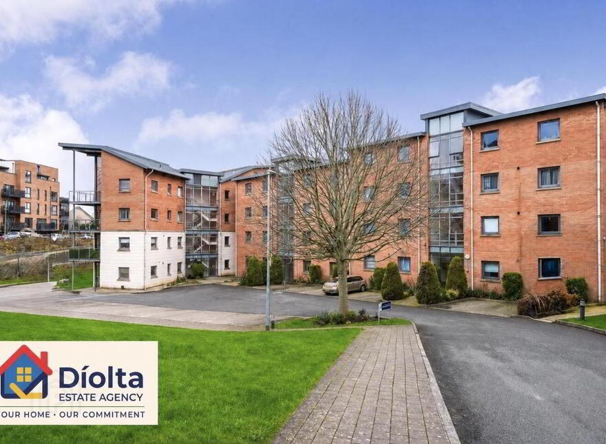Apartment 105 Block A The Park, Clon Brugh, Stepaside, Stepaside, D18DX02