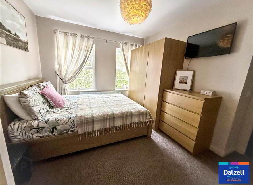 61 Causeway Meadows, Lisburn, BT28 2GD