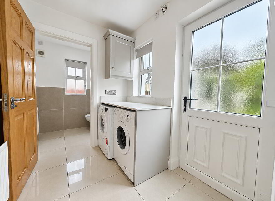 44 Hawthorn Hill, Newtowncunningham, F93DD74