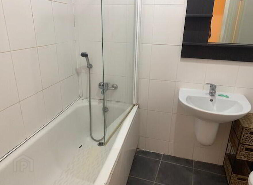 Apt 38, Bell Towers, South, Belfast, BT6 0GR