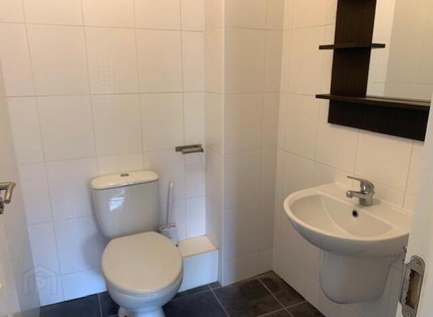 Apt 38, Bell Towers, South, Belfast, BT6 0GR
