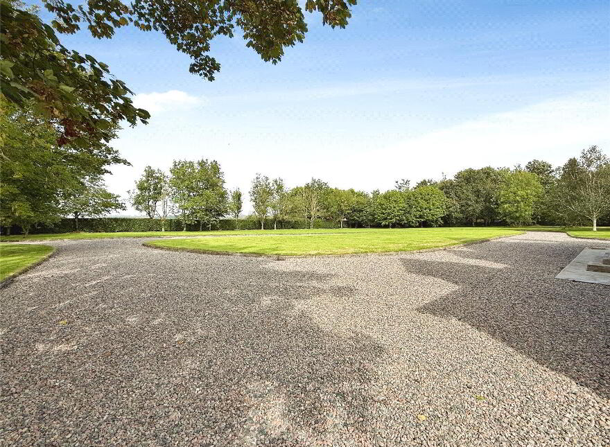 163 Legavallon Road, Dungiven, BT47 4QN