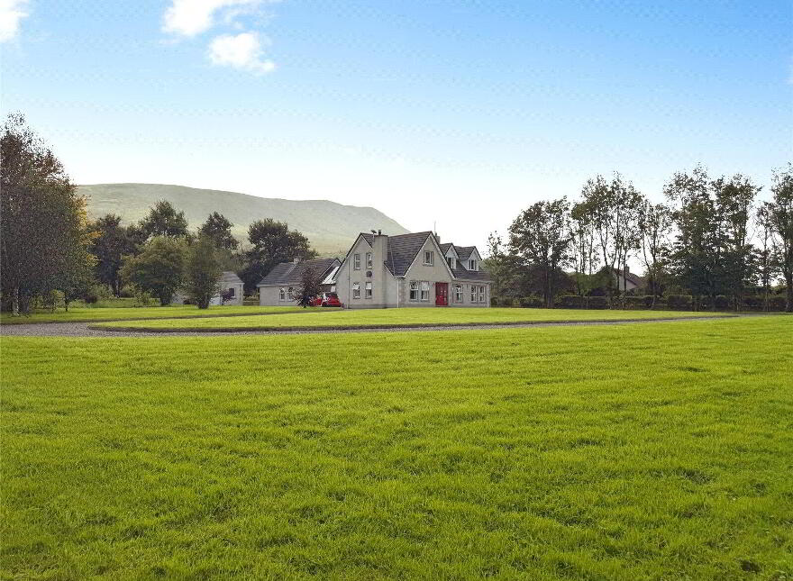 163 Legavallon Road, Dungiven, BT47 4QN