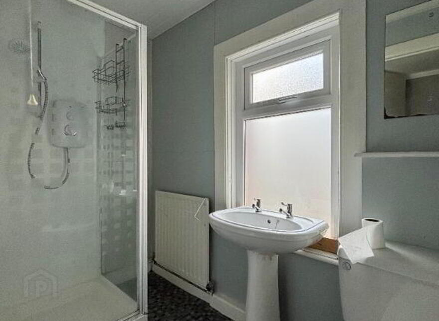 3 Lisburn Avenue, Belfast, BT9 7FX