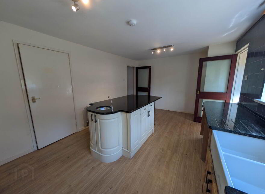 27 St John`s Place, Larne, BT40 1TB