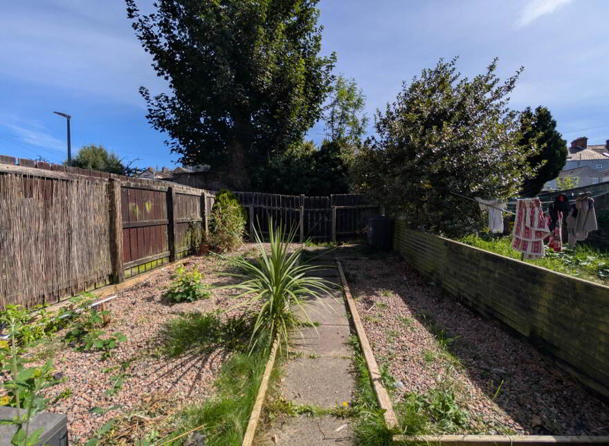 27 St John`s Place, Larne, BT40 1TB