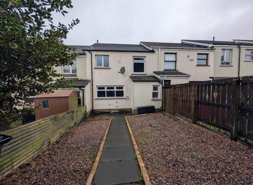 27 St John`s Place, Larne, BT40 1TB