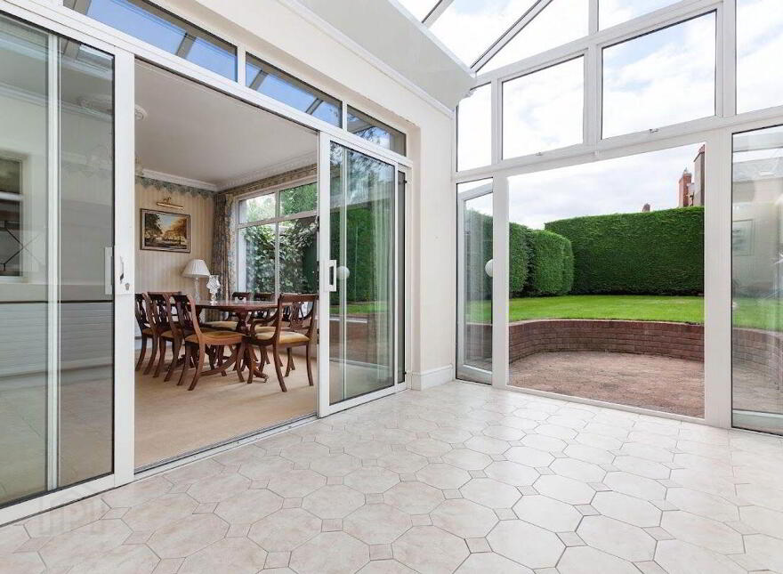 15 Castle Avenue, Clontarf, D03P962