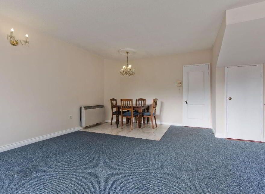 4 White Oaks, Roebuck Road, Goatstown, Goatstown, D14DT22