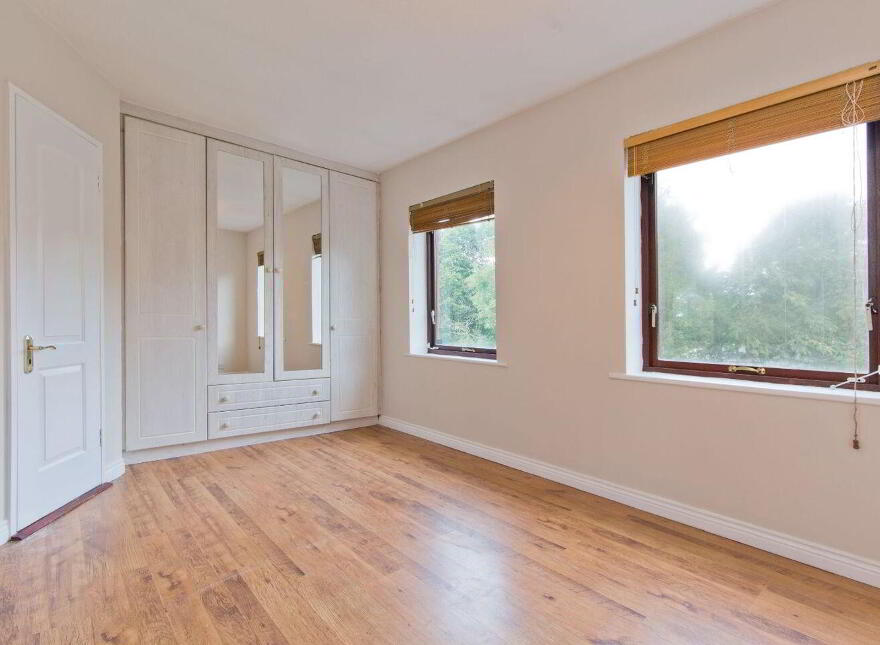 4 White Oaks, Roebuck Road, Goatstown, Goatstown, D14DT22