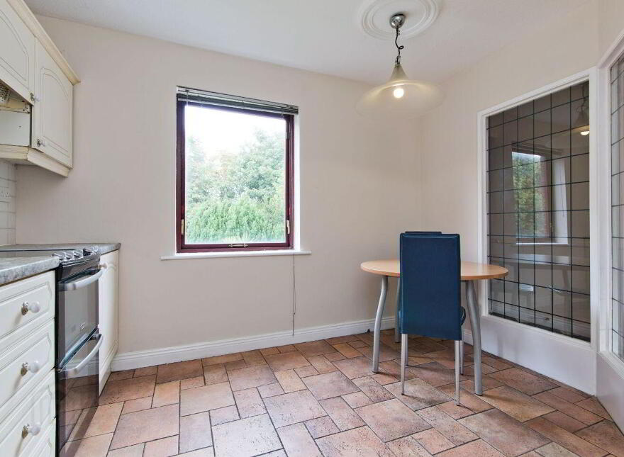 4 White Oaks, Roebuck Road, Goatstown, Goatstown, D14DT22