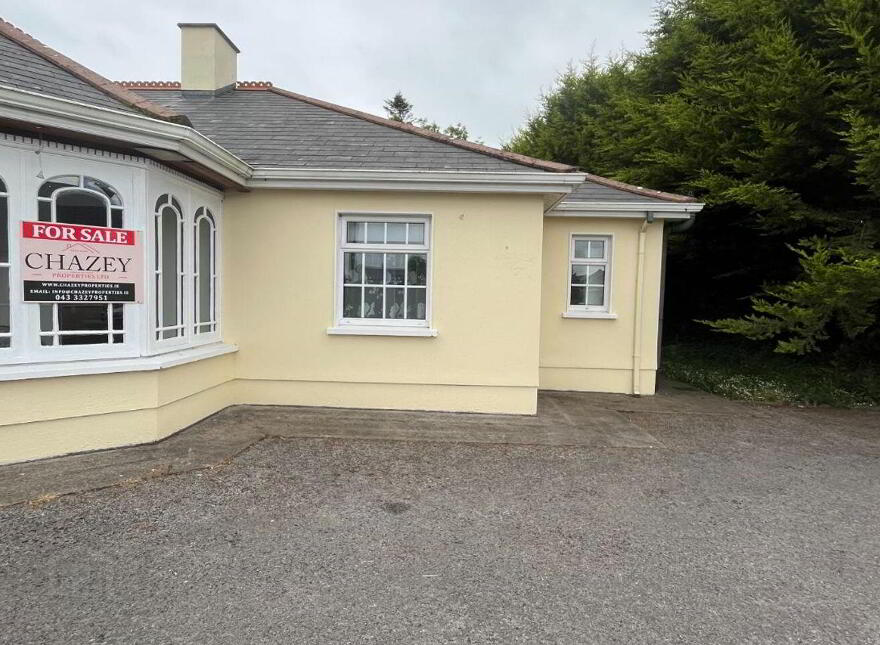 The Vintage, Moydow, N39Y6W7